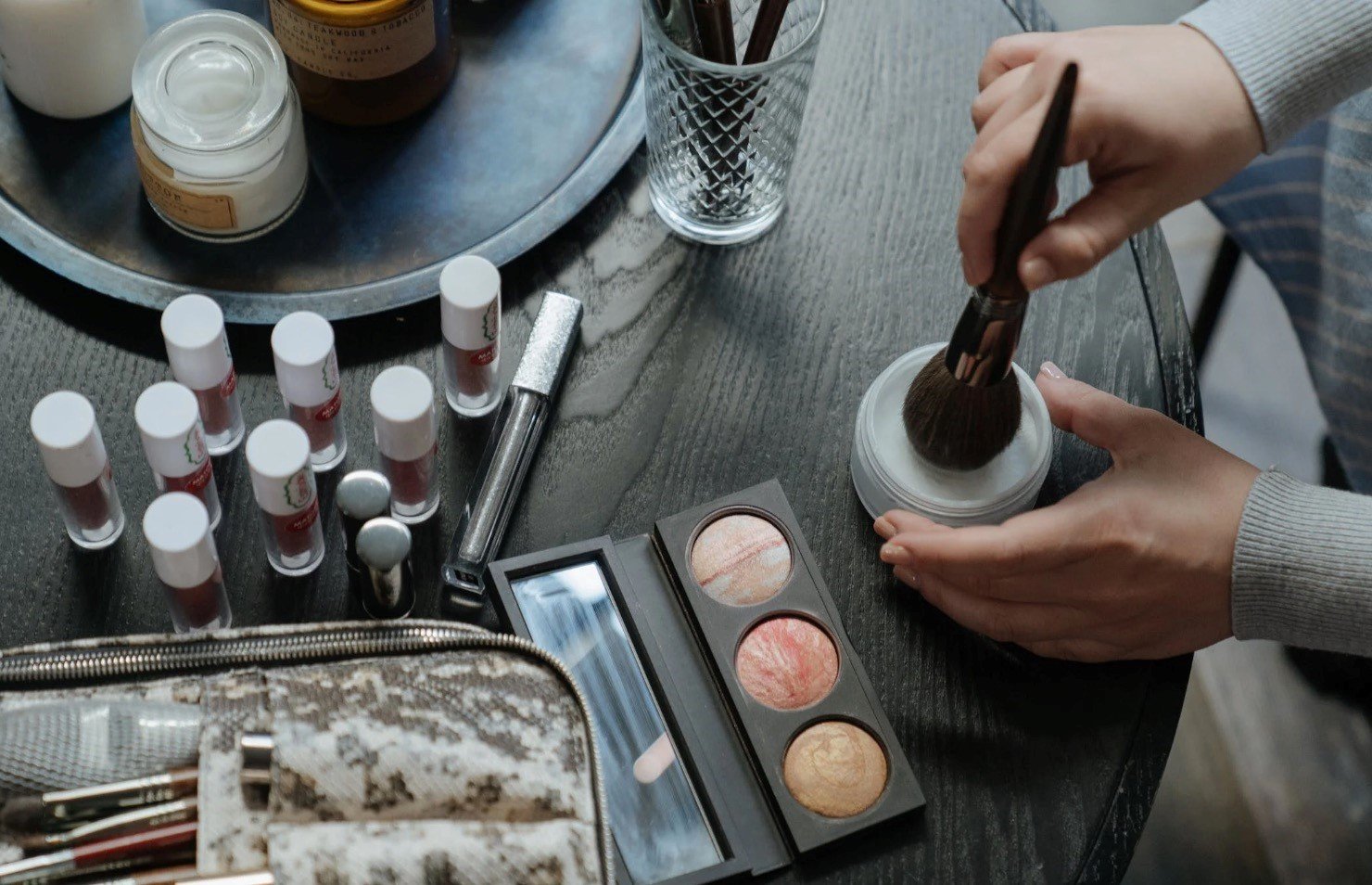 احصل على أفضل مكياج لعيد الميلاد في iunatural