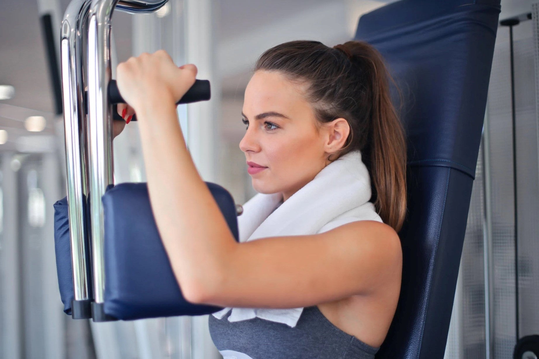 روتين المكياج للذهاب إلى صالة الألعاب الرياضية