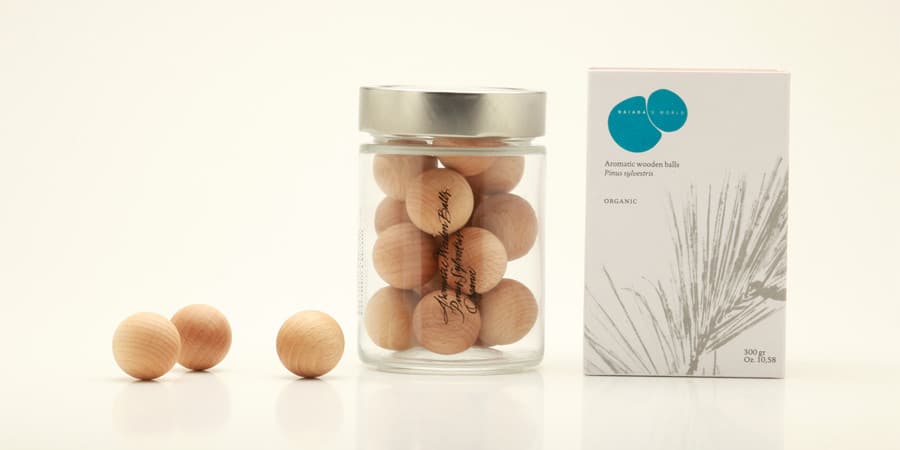 Fragancies del Montseny Bolas de Madera Aromáticas de Pino Silvestre 14uds