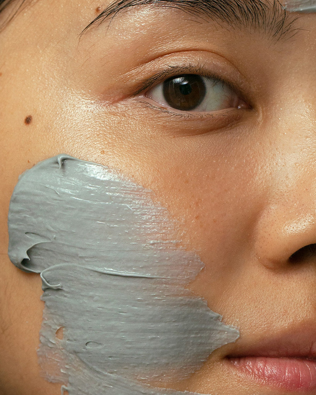 Mádara Peel Mascarilla Exfoliante de Arcilla AHA 60ml - foto 2