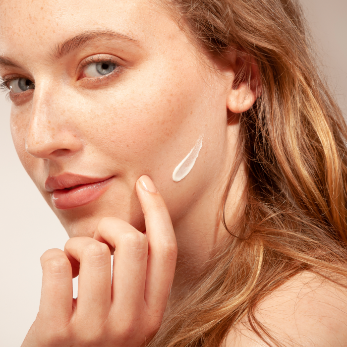 Alqvimia Crema de Día Despigmentante e Iluminadora Facial