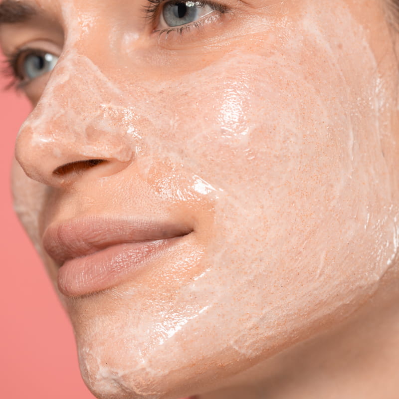 Freshly Cosmetics Exfoliating Rose Facial Cleanser 100ml