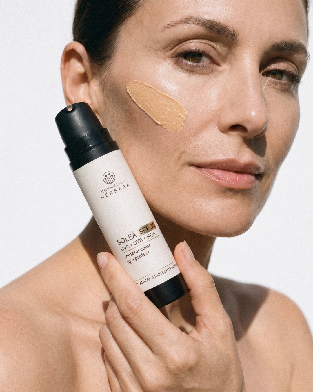 Herbera Crema Solar Facial SOLEÁ SPF30 con Color 50ml