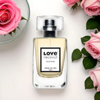 Botella de 50 ml de perfume Love Coconut de Honoré des Prés, con un diseño elegante y tropical que evoca la esencia natural del coco.