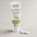 Lavera Dentífrco Cuidado Completo Menta Fluor Basis Sensitiv 75ml - LAVERA - cosmética natural