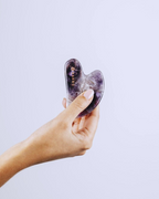 Banbu Gua Sha de Amatista - BANBU - cosmética natural